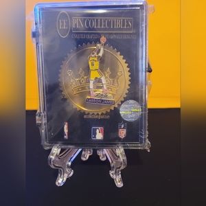 Lakers LeBron James  NBA All Time High Score Lapel Pin Gold Crown Seal Edition